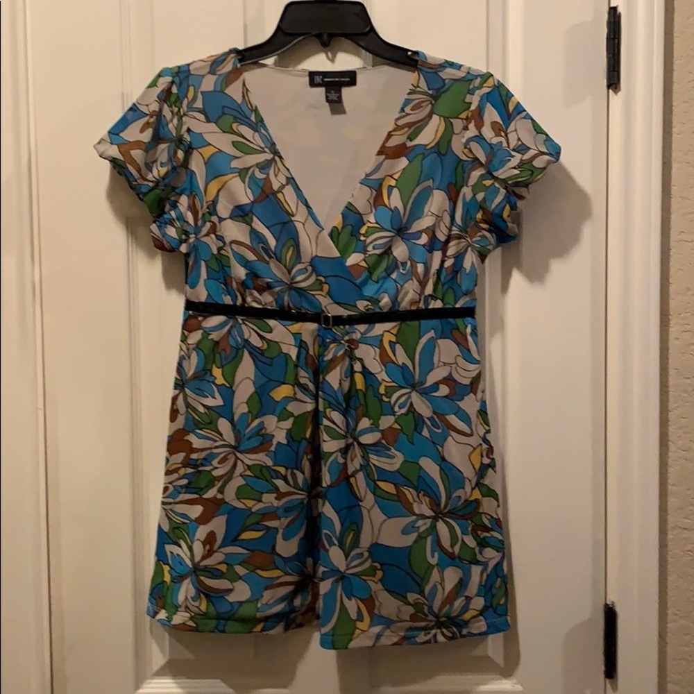 Floral print blouse, attached belt